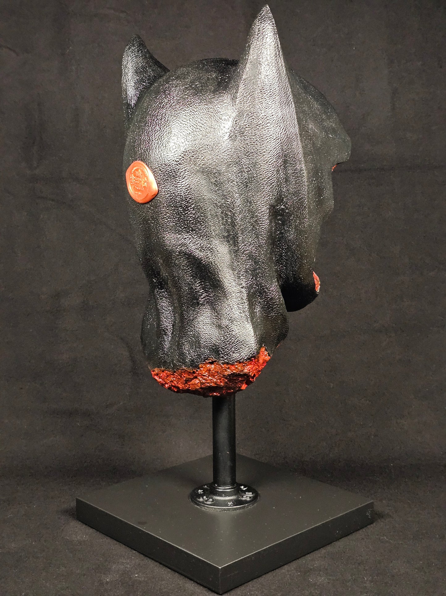 Shadow Knight bust – half profile left, batman skull sculpture limited edition
