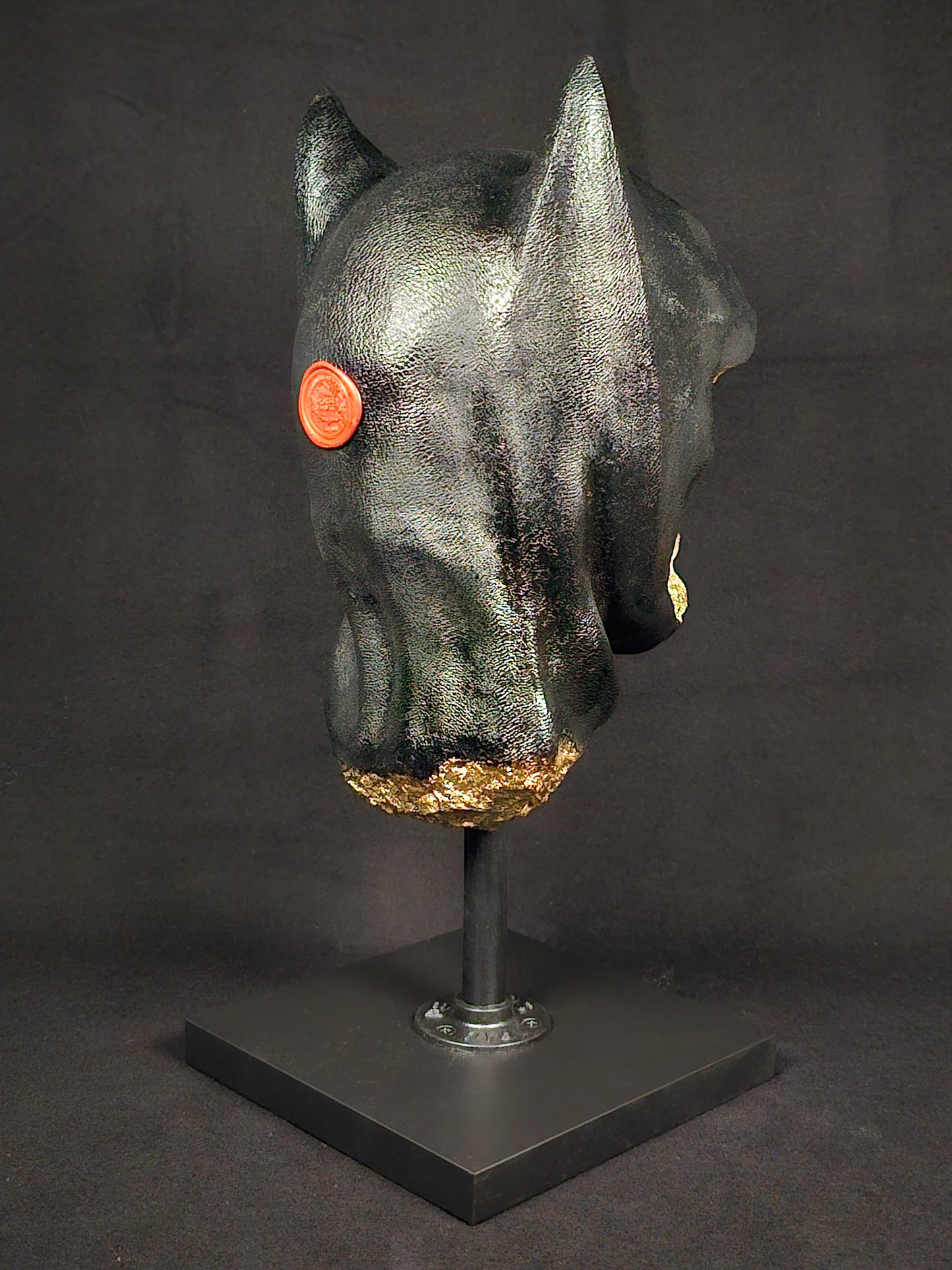 Shadow Knight Gilded – 135° left view, hand-finished gilded polymer gypsum collectible by House of Wit